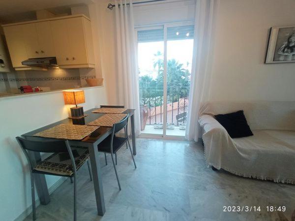 Apartamentos Los Hidalgo Golf 马尼尔瓦 外观 照片