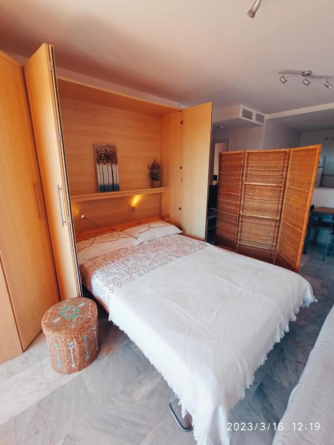 Apartamentos Los Hidalgo Golf 马尼尔瓦 外观 照片